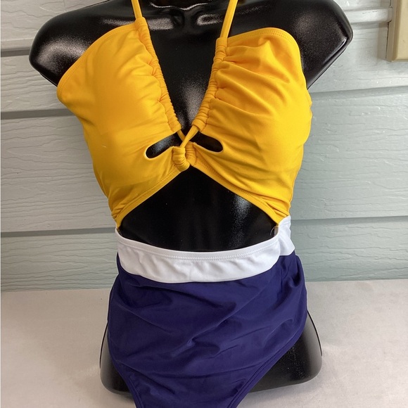 Yellow, white and blue one piece swimsuit. - Picture 10 of 10